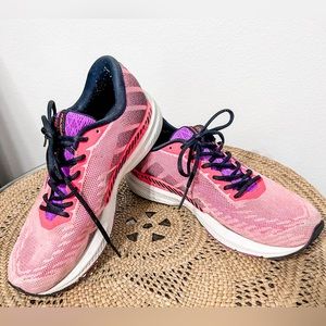 Brooks Ravenna Tennis Shoes